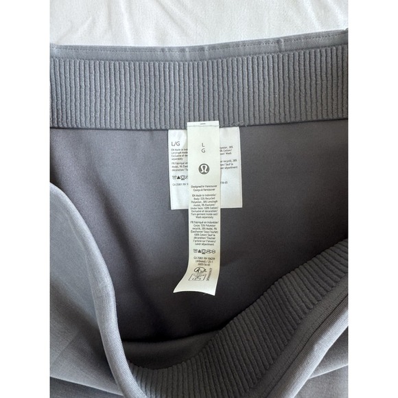 New Lululemon Softstreme High Rise Mini Skirt Size Large Gray $88 MSRP NWT - Picture 5 of 9